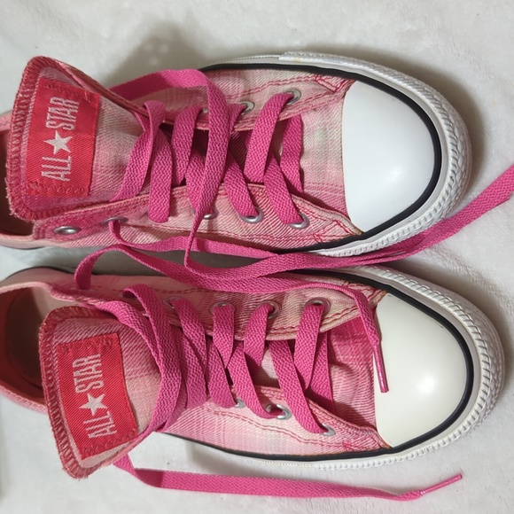 🩷 Pink Plaid Converse All Stars 🩷 - Picture 7 of 9